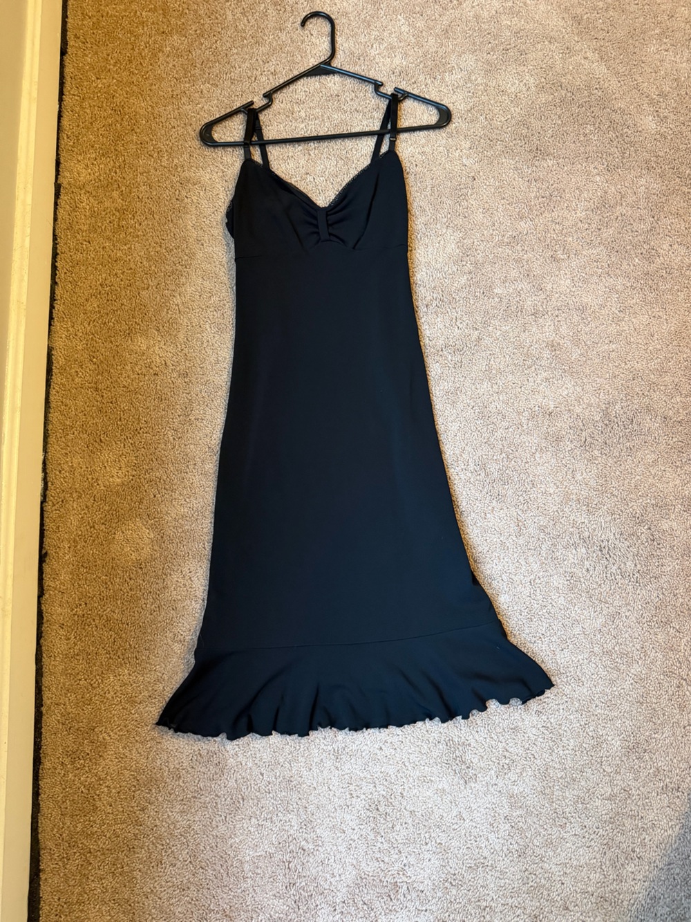 Nicole Miller Black Sleeveless Ruffled-Hem Women’s Dress